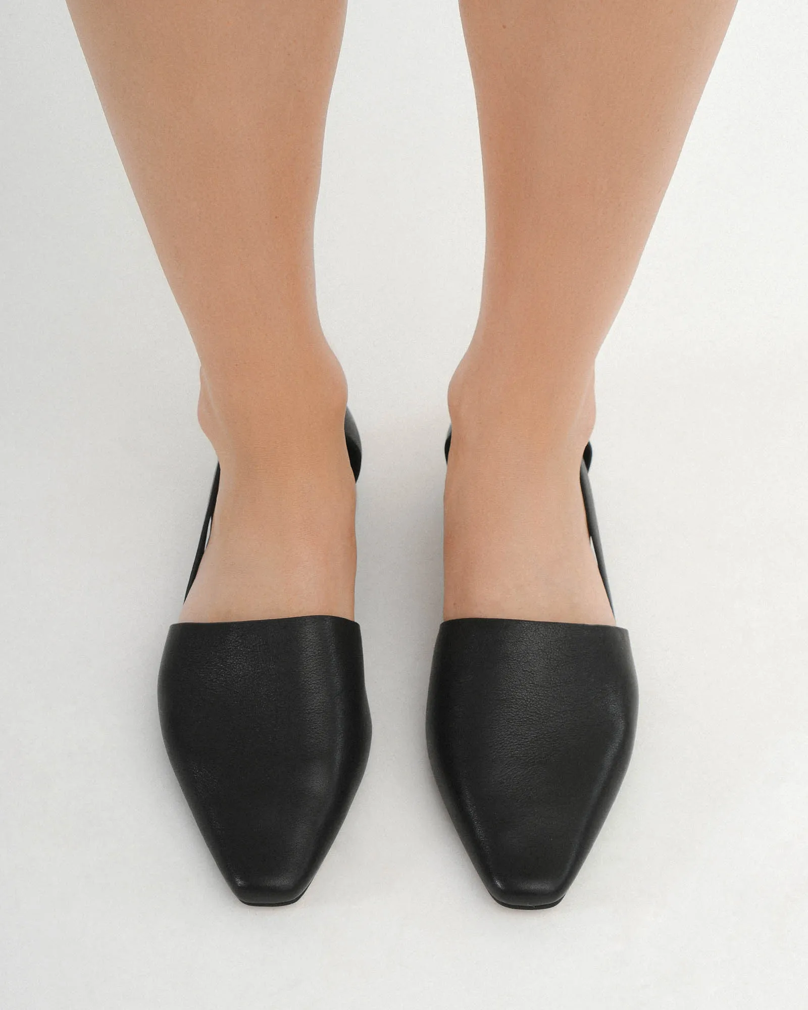 WILLA CASUAL FLATS BLACK LEATHER