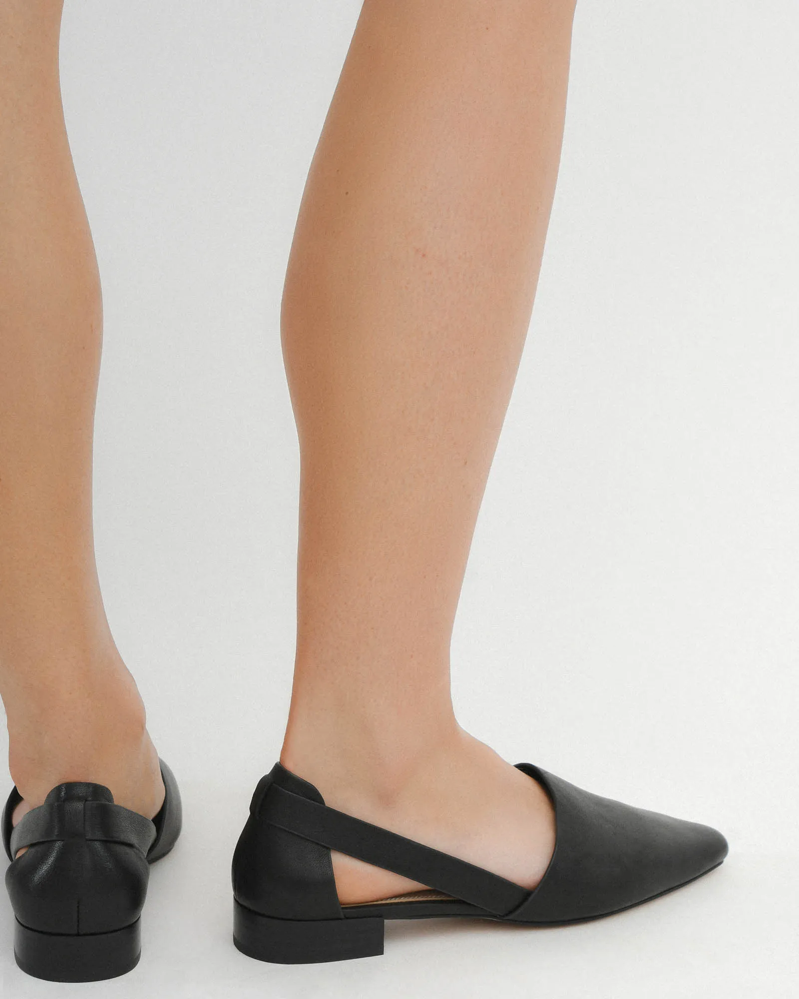 WILLA CASUAL FLATS BLACK LEATHER